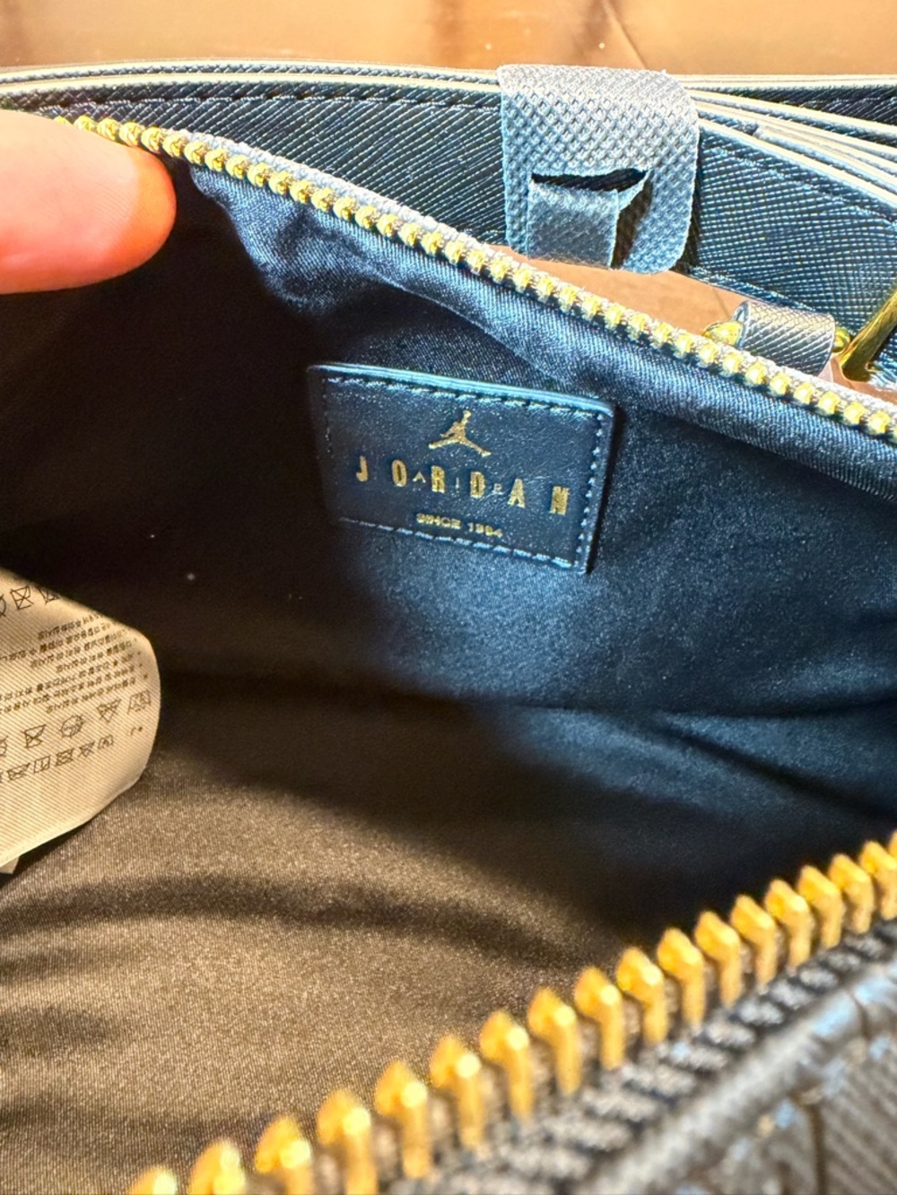 New Nike Air Jordan Crossbody Bag Black Crossbody Bag - Picture 9 of 10